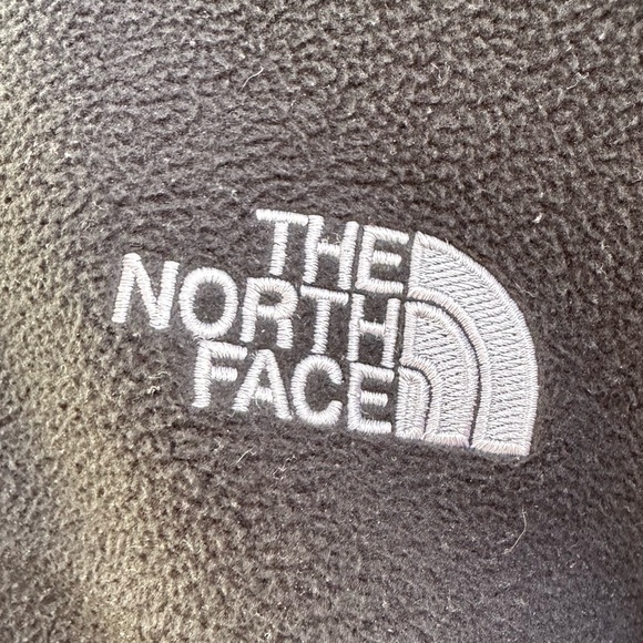 The North Face Men’s‎ Windwall Full Zip Fleece Jacket (Black) - Picture 6 of 11